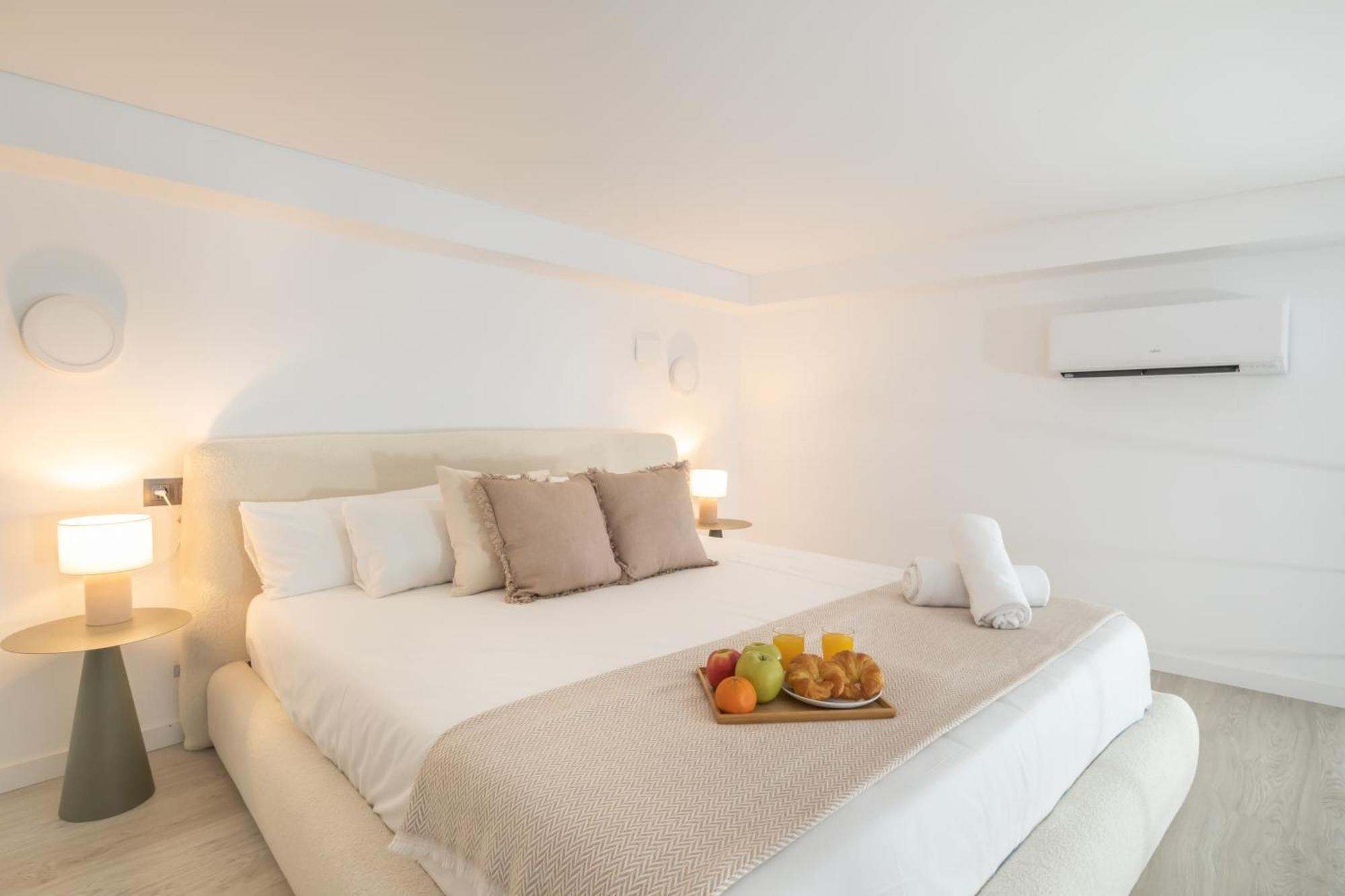 Dobo Malaga Postigos Малага Экстерьер фото